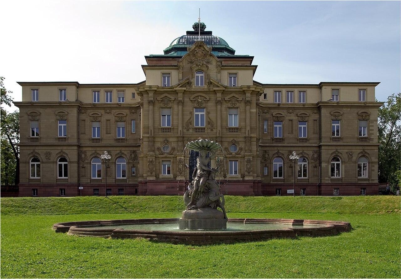 Erbgroßherzogliches Palais in Karlsruhe, Sitz des Bundesgerichtshofs
