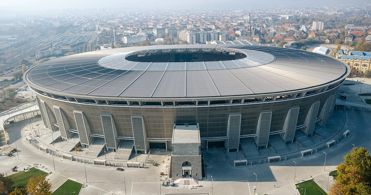 Luftaufnahme der Puskás-Aréna in Budapest, Schauplatz des Champions-League-Finales 2026