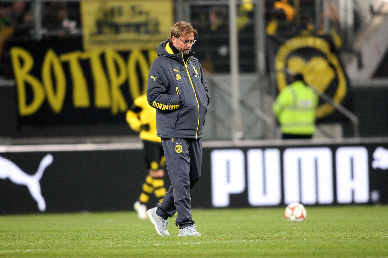 Jürgen Klopp bei einer Pressekonferenz zum Saisonstart 2010 in Dortmund.