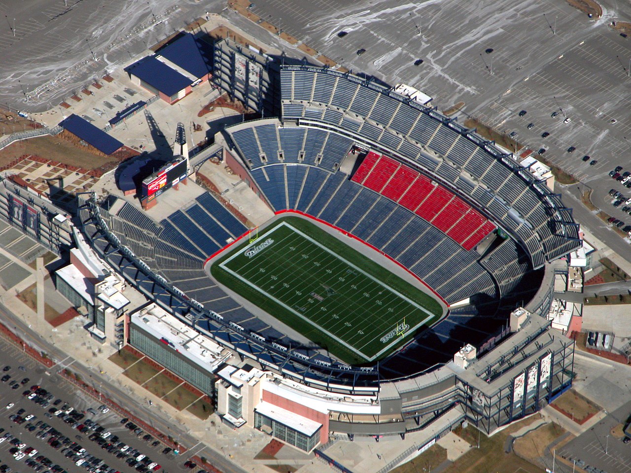 Luftaufnahme des Gillette Stadium in Foxborough, Massachusetts.