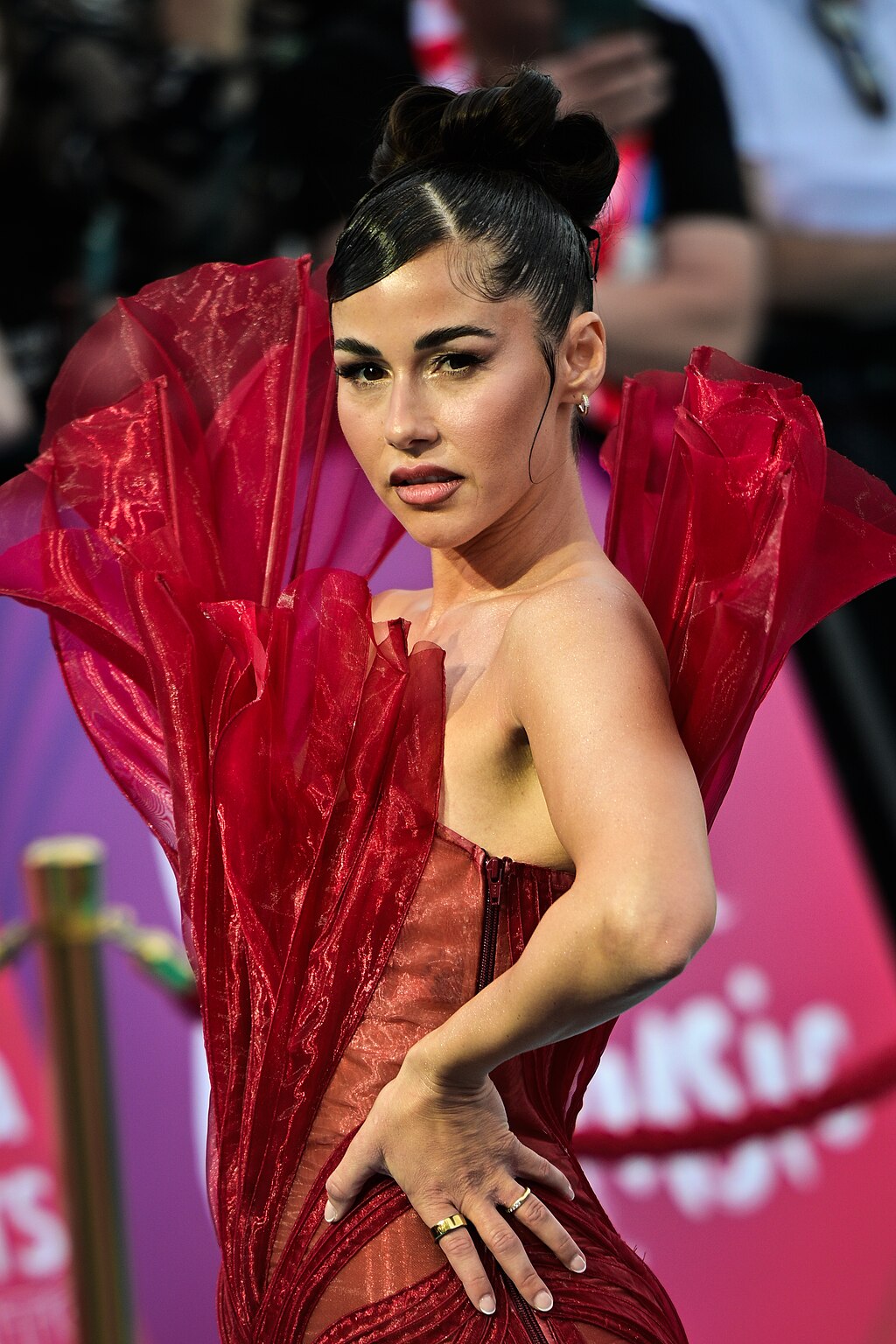 Sarah Engels auf dem Turquoise Carpet beim Eurovision Song Contest 2026 in Wien