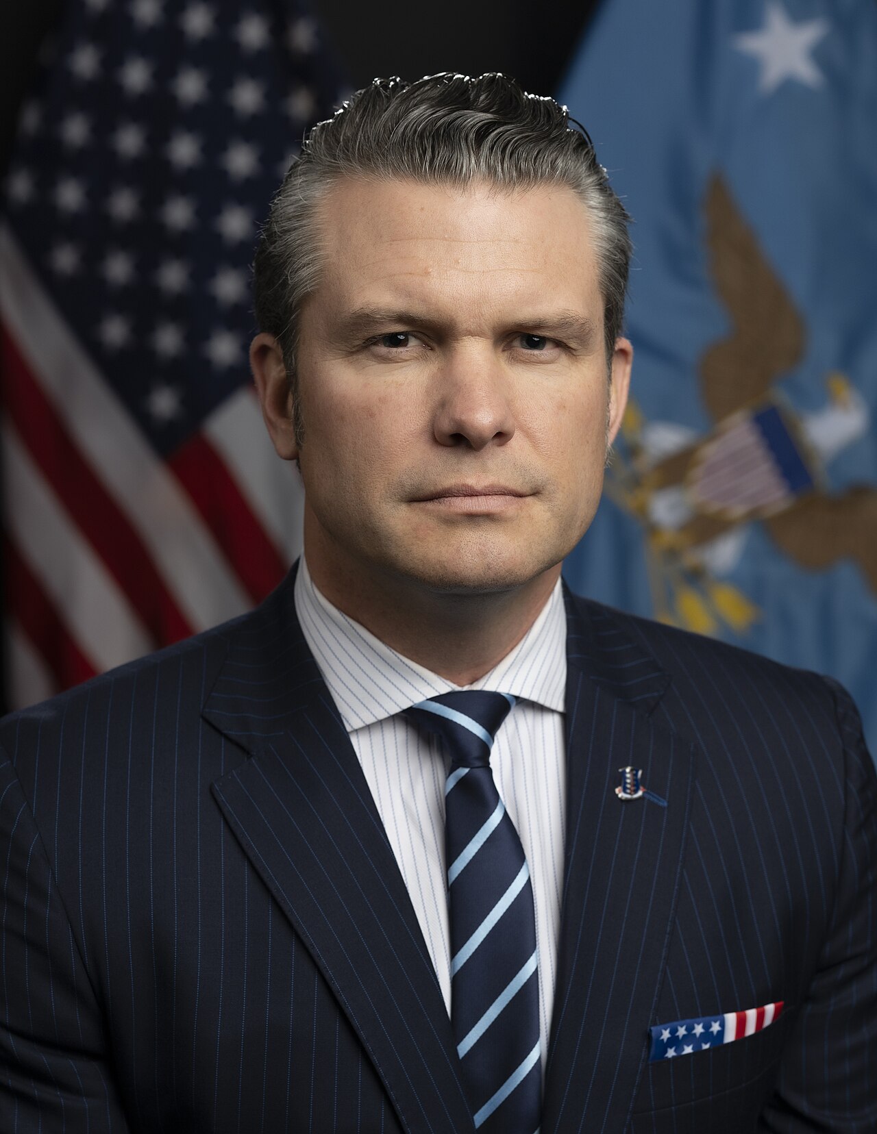 Offizielles Porträt des US-Verteidigungsministers Pete Hegseth, aufgenommen am 27. Januar 2025.