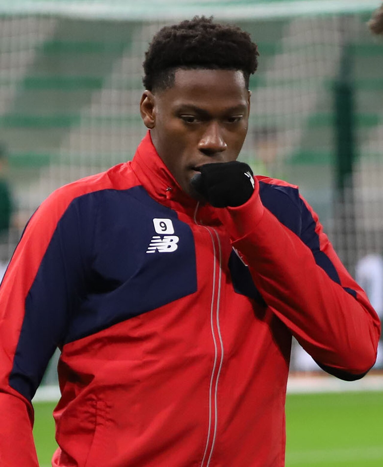 Jonathan David im Trikot des OSC Lille, Stürmer der kanadischen Nationalmannschaft.