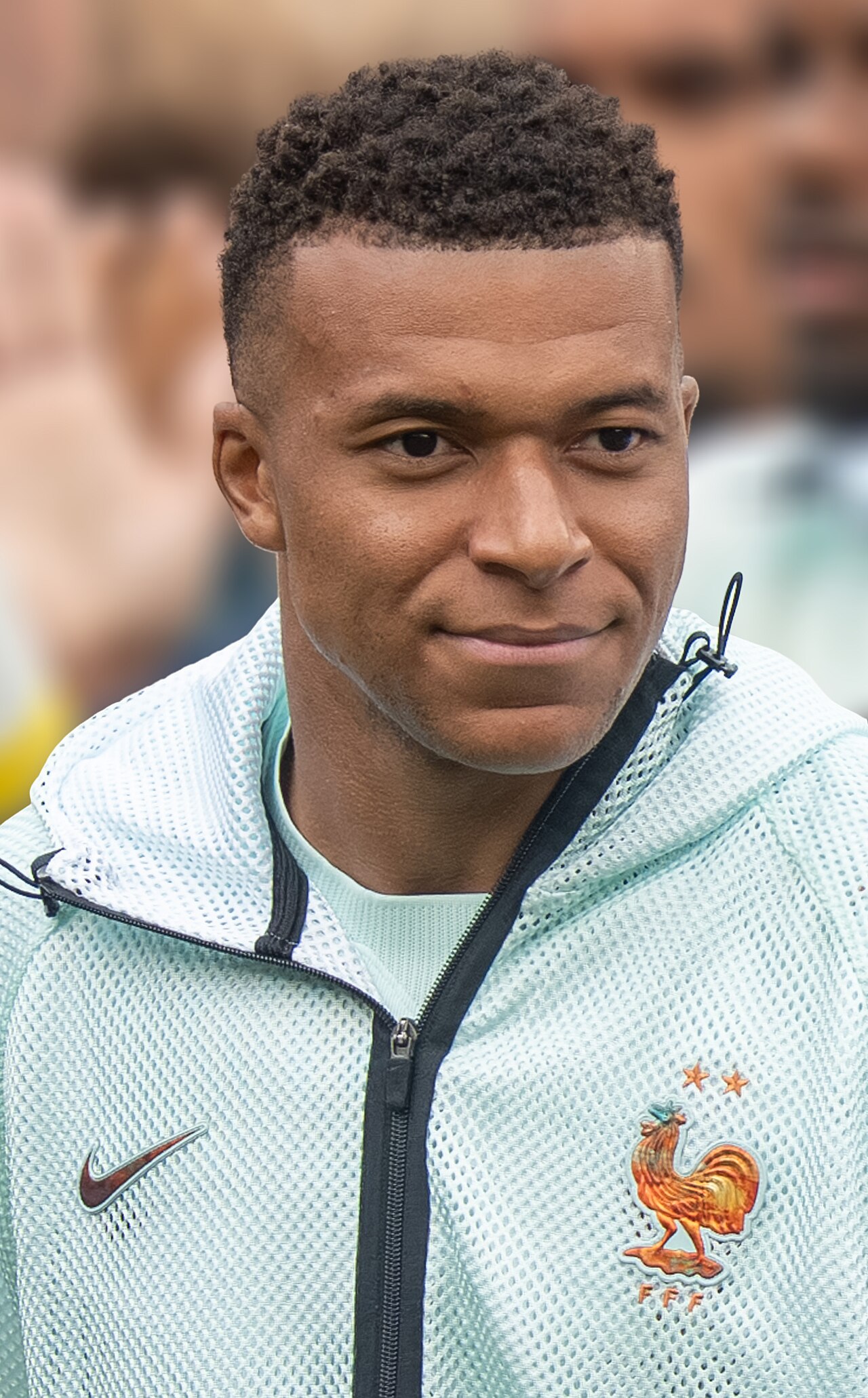 Kylian Mbappé im Trikot der französischen Nationalmannschaft während des Vorrundenspiels gegen Norwegen am 26. Juni 2026.
