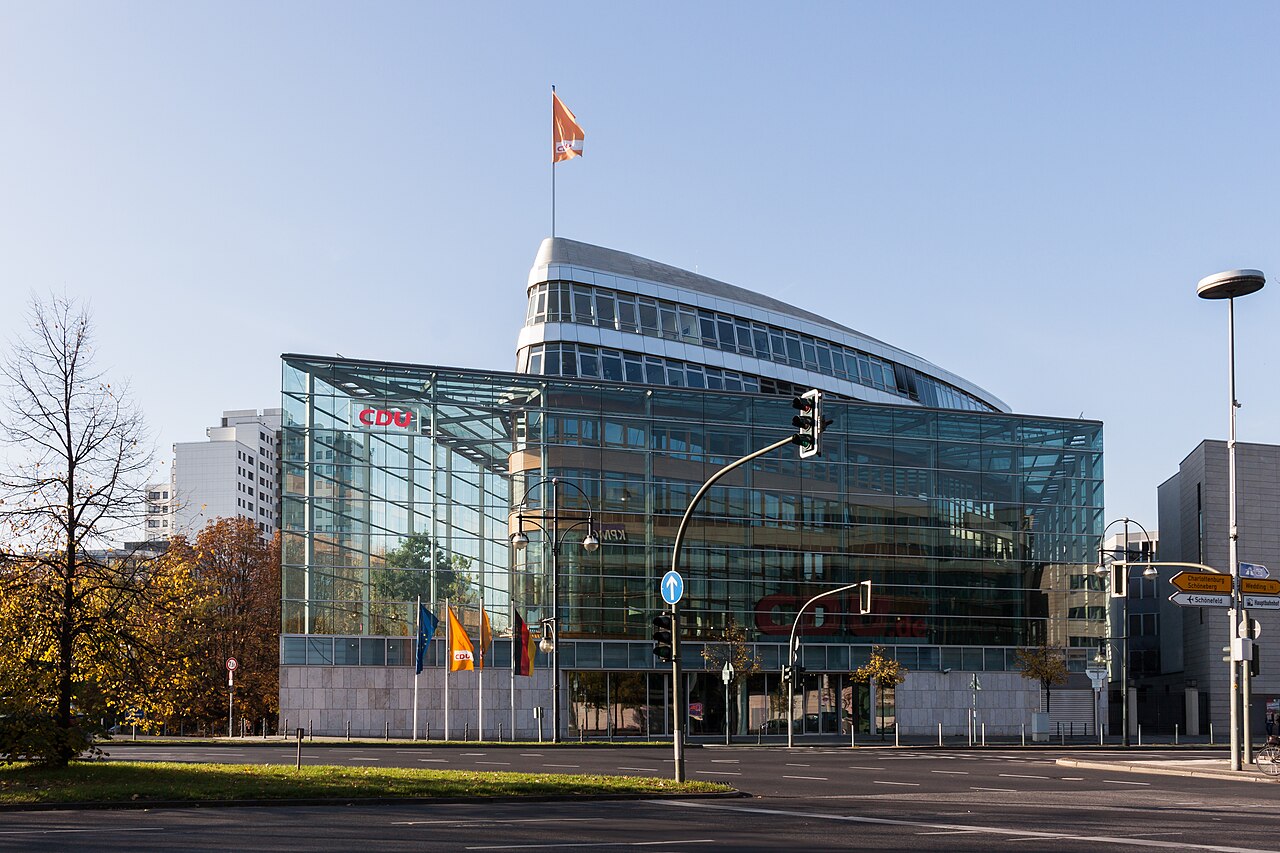 Konrad-Adenauer-Haus in Berlin, die Bundesgeschäftsstelle der CDU.