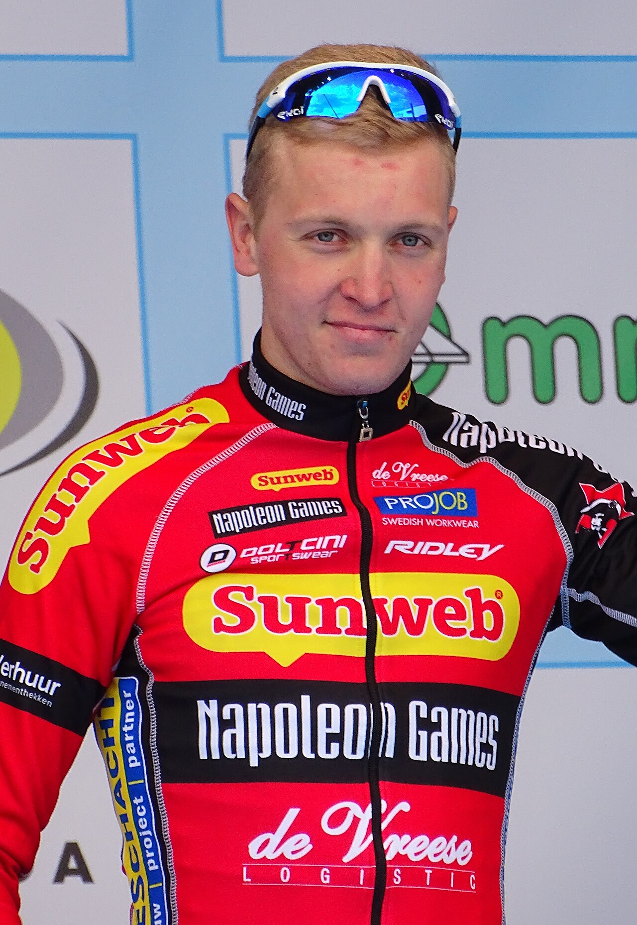 Tim Merlier während des E3 Harelbeke 2015 im Sprintfinish.